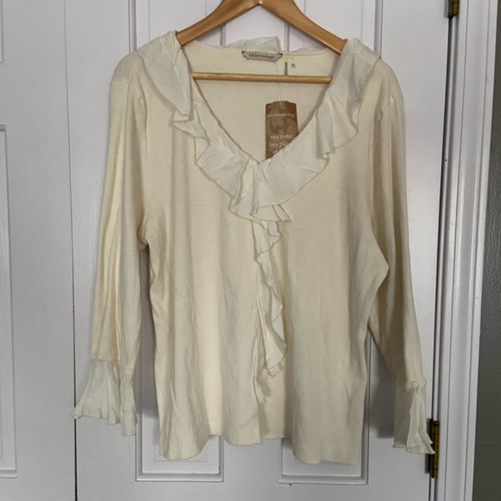 Soft Surroundings Vintage Ruffle Ivory Ribbed Top